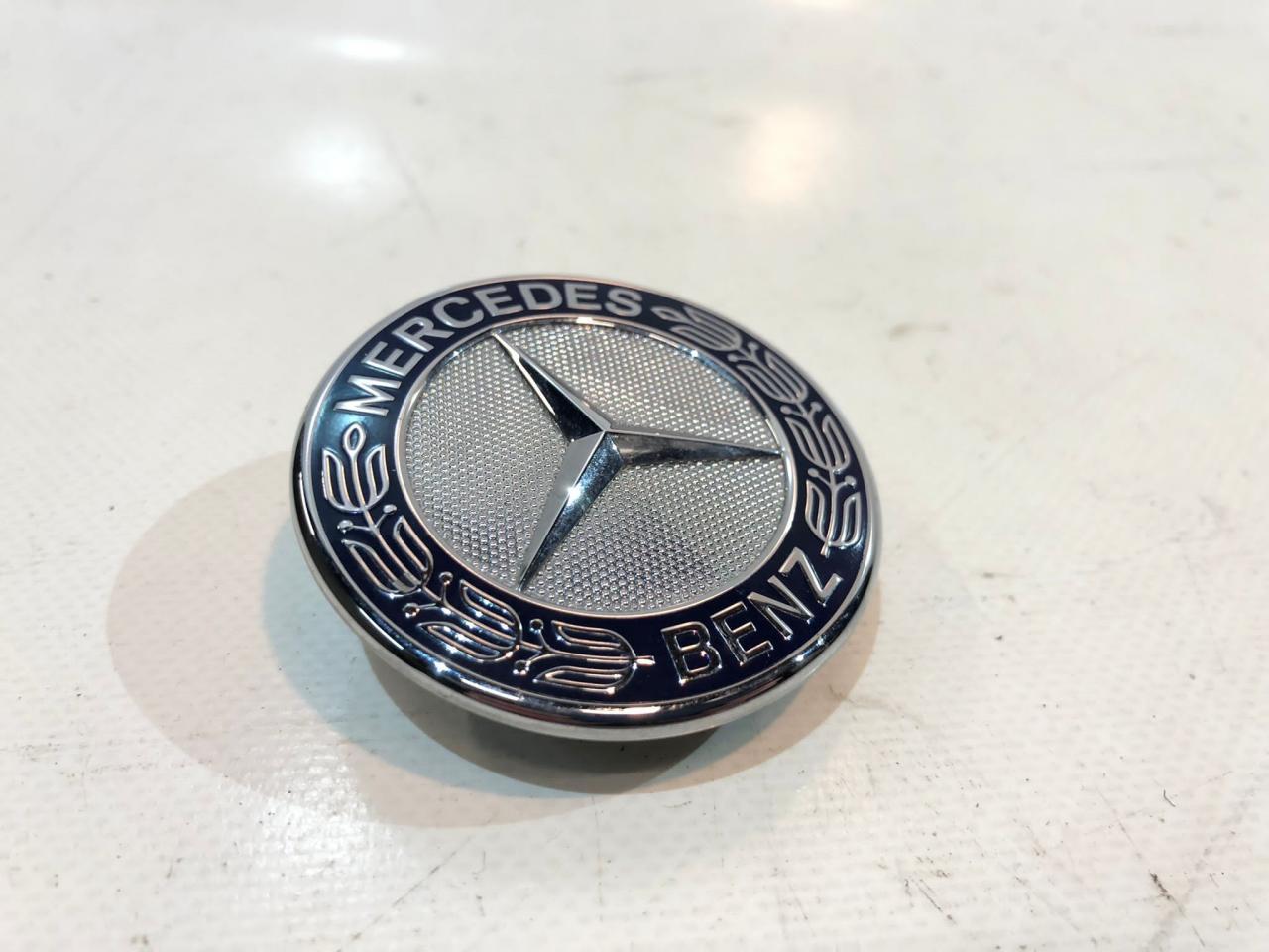Firmenzeichen   für Mercedes-Benz 