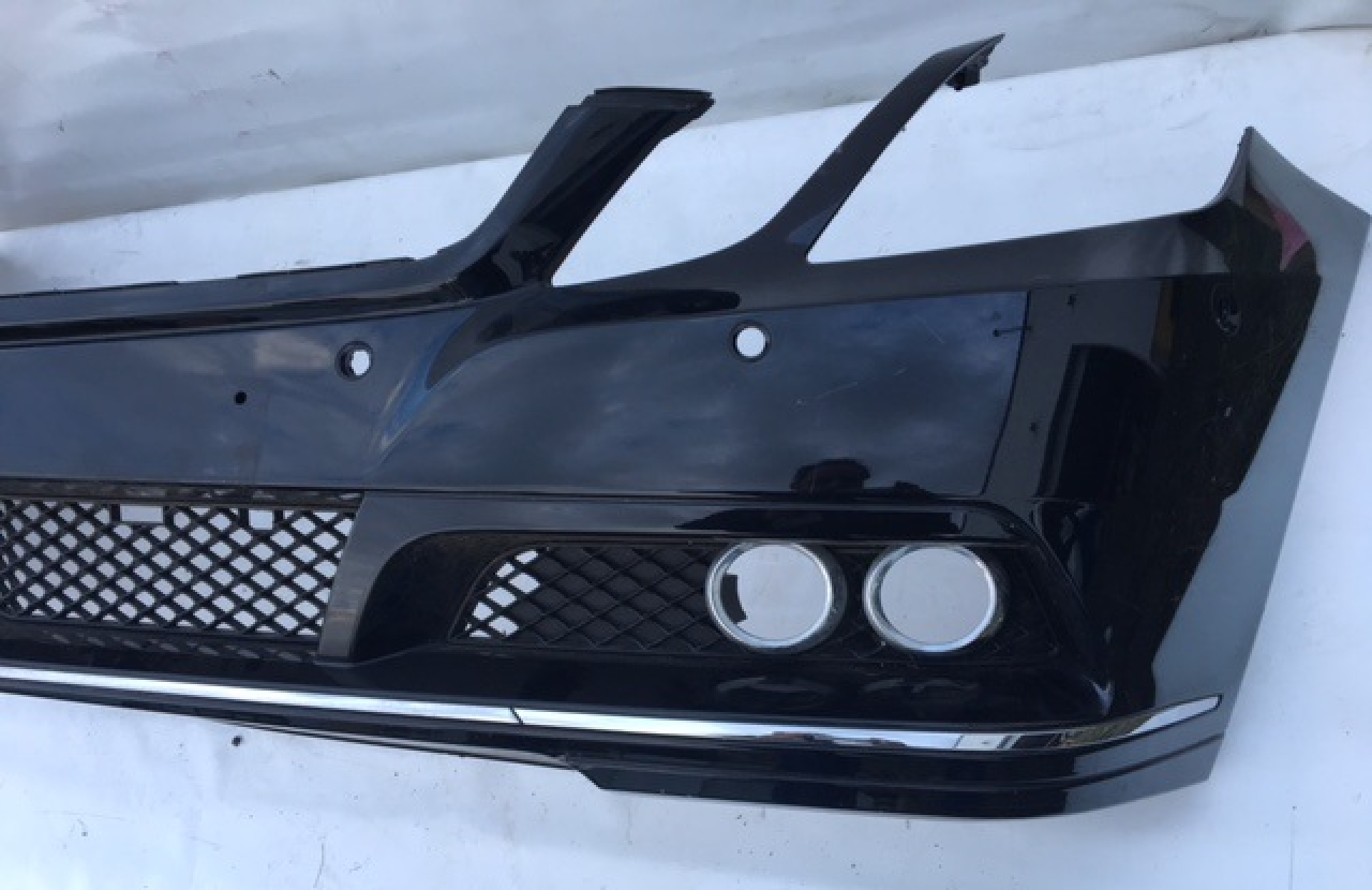 Stoßfänger vorne +P  für Mercedes-Benz  Stoßfänger vorne +P  für Mercedes-Benz