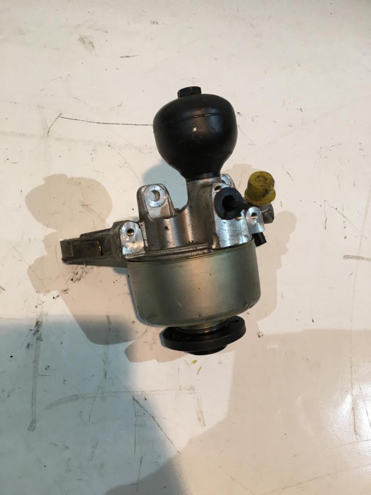 Hydraulikpumpe für Mercedes-Benz Hydraulikpumpe für Mercedes-Benz