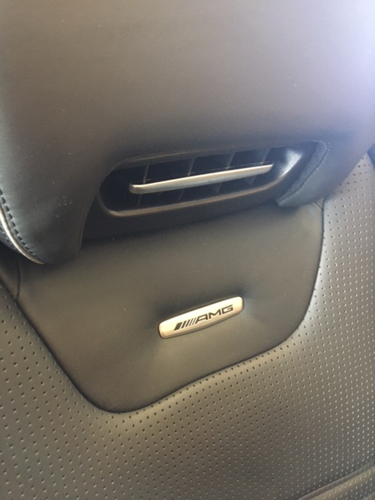 Nappa-Weichleder-Autositz-Rückenstützkissen Geeignet für Mercedes