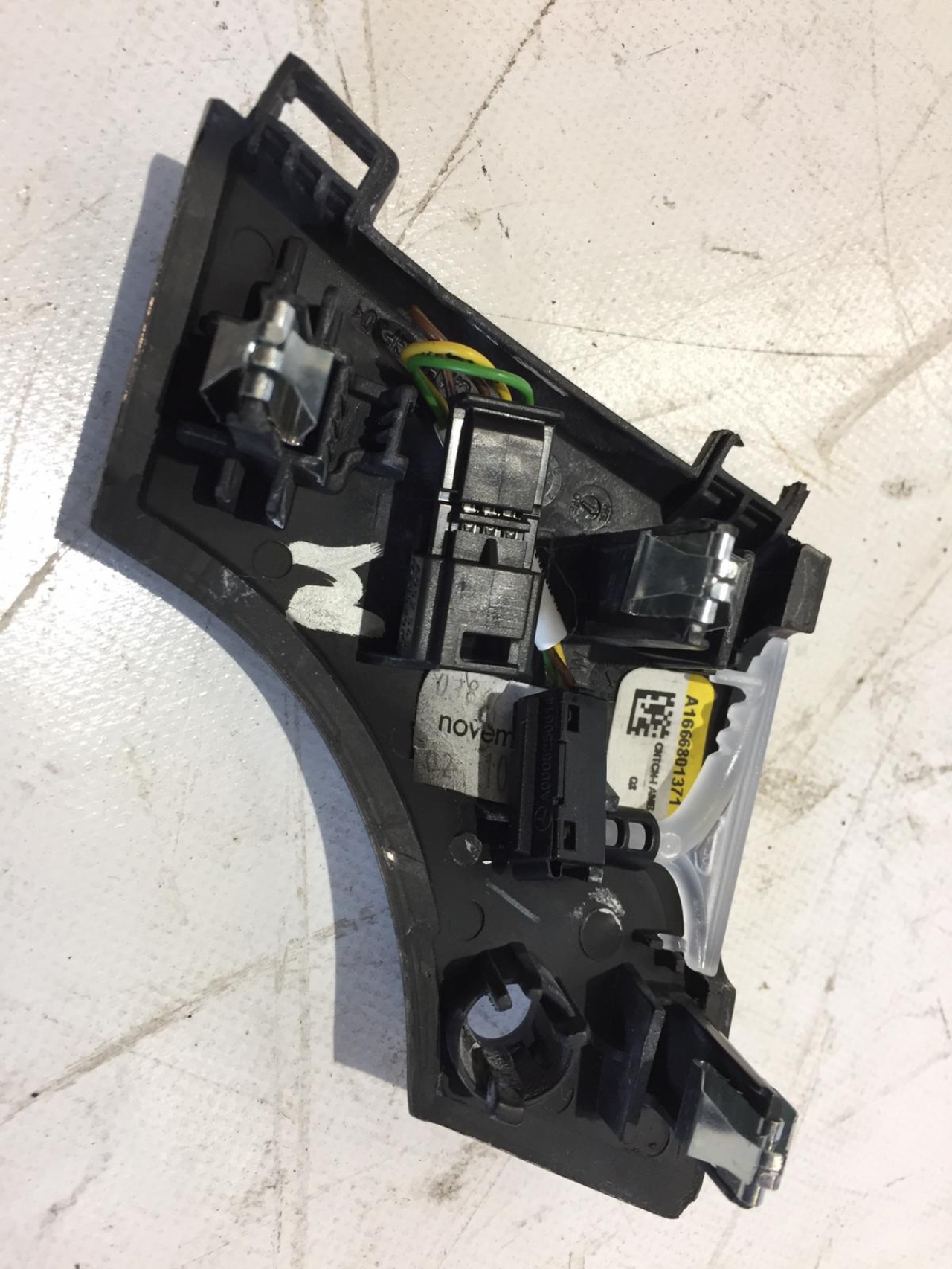 Zierstab Instrumententafel für Mercedes-Benz Zierstab Instrumententafel für Mercedes-Benz
