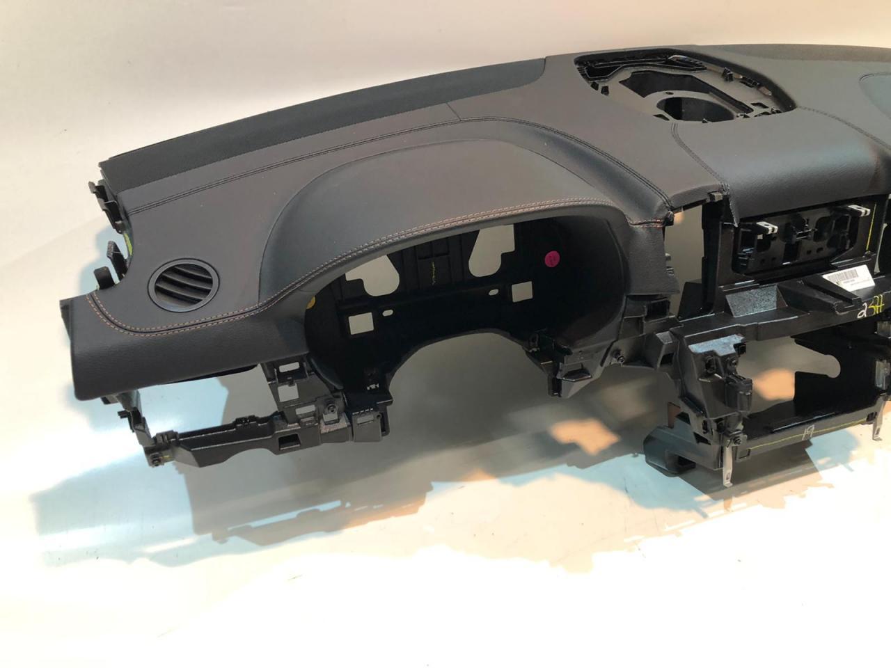 Armaturenbrett  ** für Mercedes-Benz  Armaturenbrett  ** für Mercedes-Benz