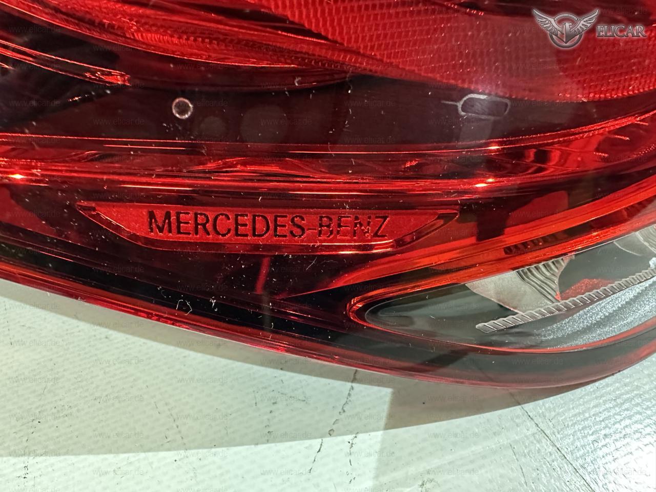 Heckleuchte links LED   für Mercedes-Benz 